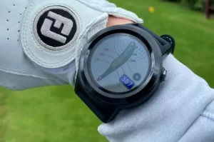 GolfBuddy Aim W11 GPS Watch