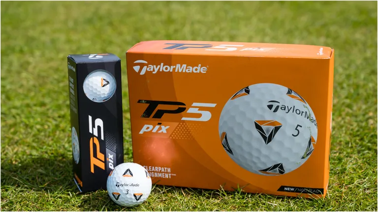 Taylormade Tp5 Pix Golf Ball